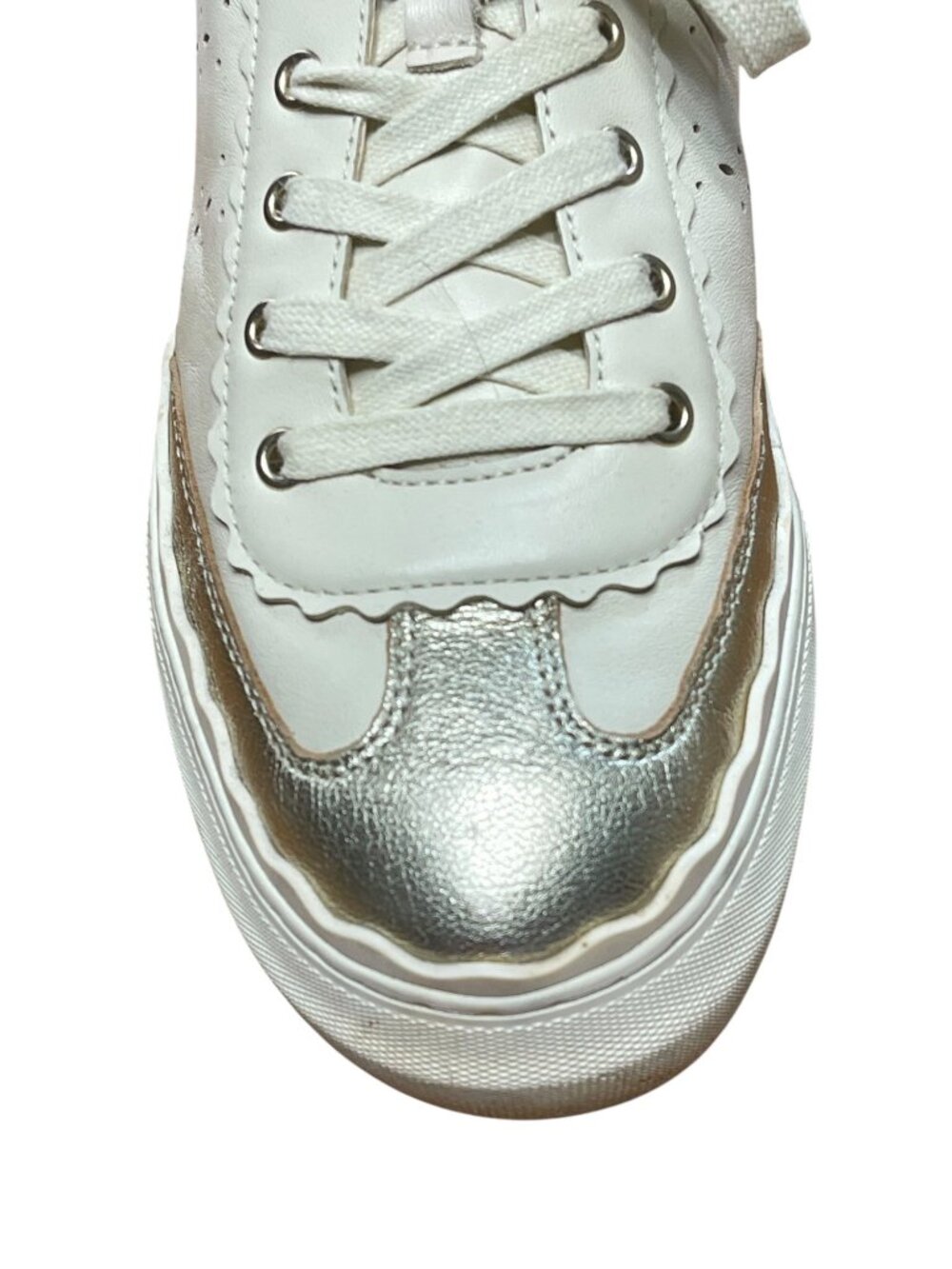 Vince Camuto White & Metallic Silver Leather Lace-Up Sneakers Size 11 - Picture 2 of 7